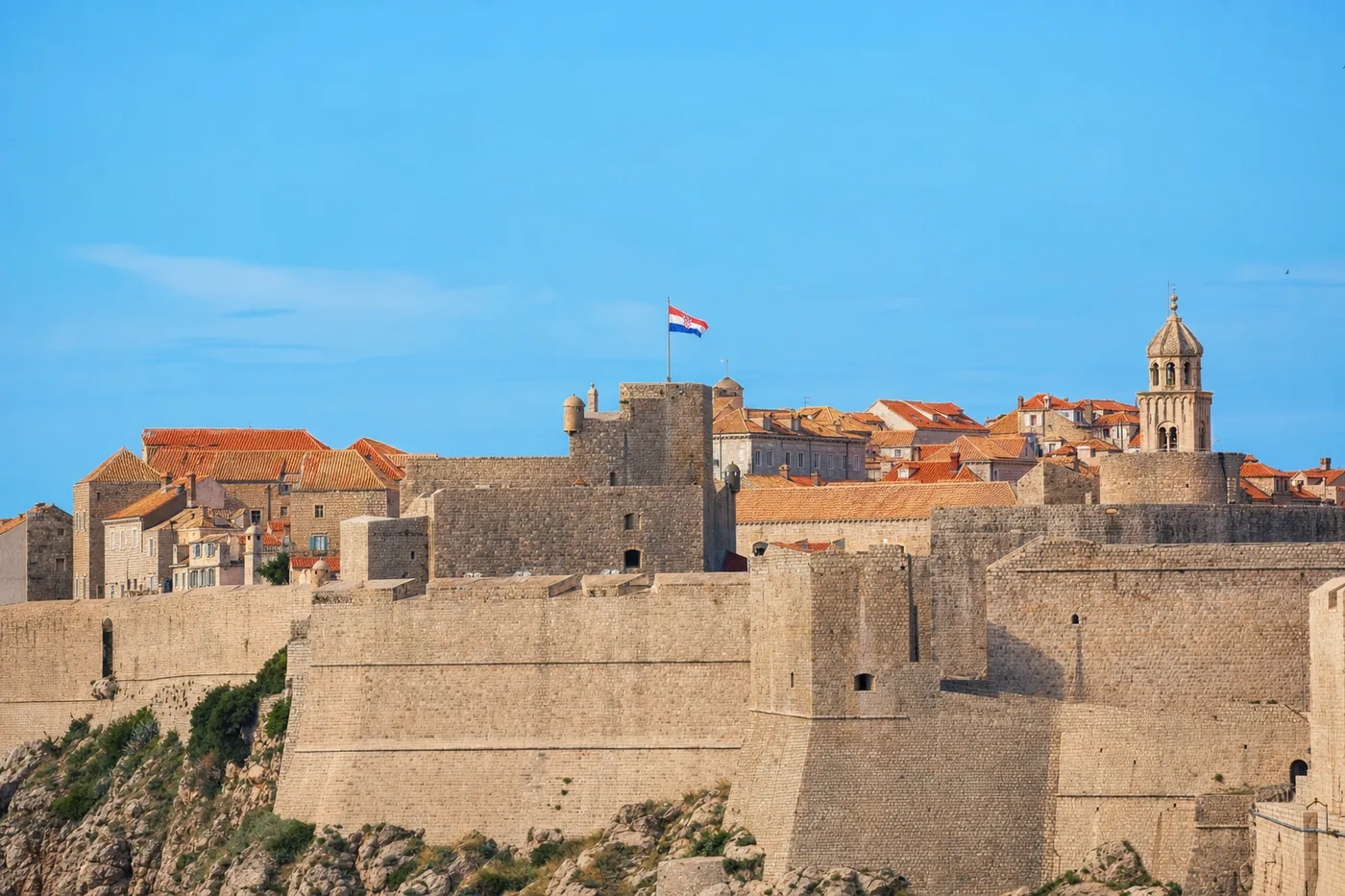 Kroatien – kendt vartegn med landets flag